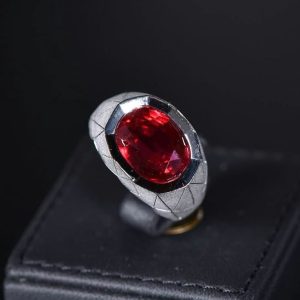 Tahi 352 - Nhẫn nam Huyết Tâm – Ruby Giáp Sĩ