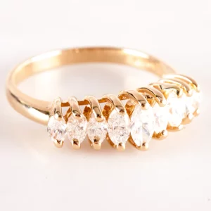 Tahi 504 - Nhẫn Kim Cương Lấp Lánh – Nét Thanh Lịch Vượt Thời Gian