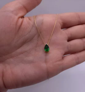 Tahi 305 - Dây Chuyền Lục Bảo - Nét Sang Trọng Đậm Chất Cổ Điển