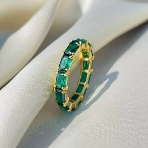 Tahi 539 - Nhẫn Eternity Emerald Xanh