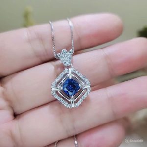 Mặt dây chuyền đá quý Ngọc lục bảo - Tahi 7528