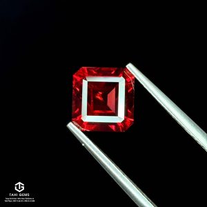 Natural Garnet – Tahi 20482