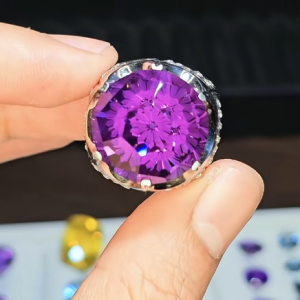 Tahi 554 - Nhẫn nam Thạch anh tím