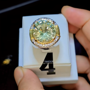 Tahi 550 - Nhẫn nam đá quý Sapphire vàng lục