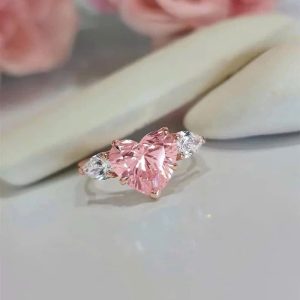 Tahi 451 - Nhẫn nữ Đính Hôn Đá Hồng Trái Tim