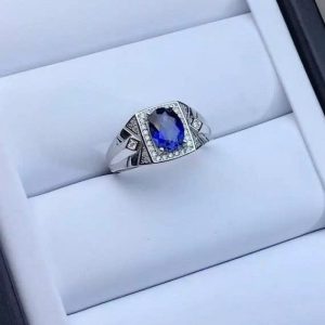 Tahi 568 - Nhẫn nam đá Sapphire oval cổ điển