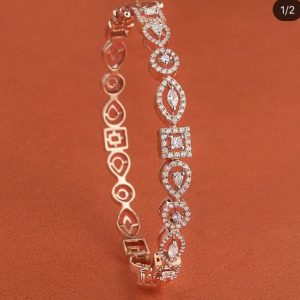 Tahi 336 - Lắc tay Kim cương full đá tấm