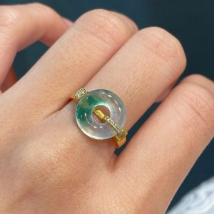 Tahi 532 - Nhẫn nữ Ngọc phỉ thuý
